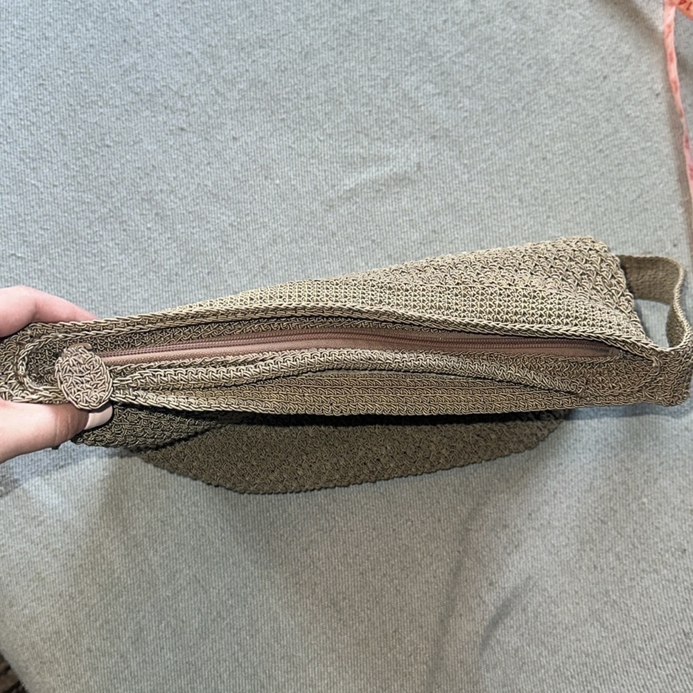 Knit Pattern Shoulder Bag - Picture 9 of 9